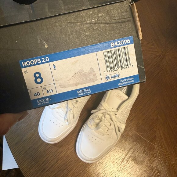 Adidas Hoops 2.0 White Sneakers Women’s Size 8 New in Box - Picture 4 of 4